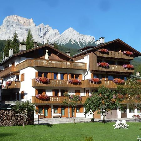 Appartamenti Da Nica E Diego Borca di Cadore Exterior photo